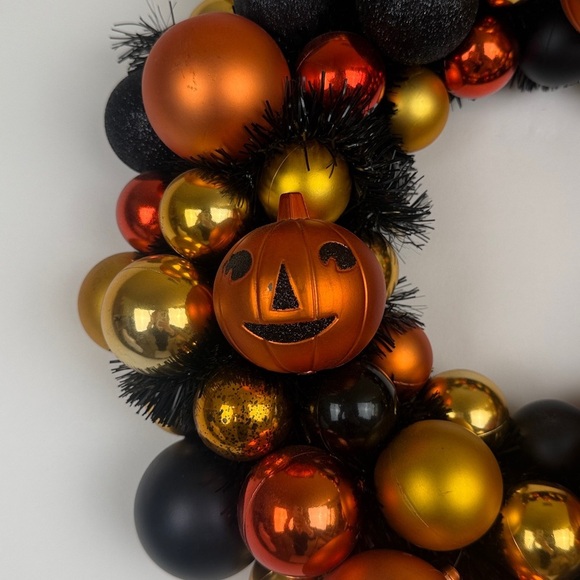 Halloween Shatterproof Ornament Orange Black Gold Shiny Wreath Festive Spooky - Picture 3 of 11